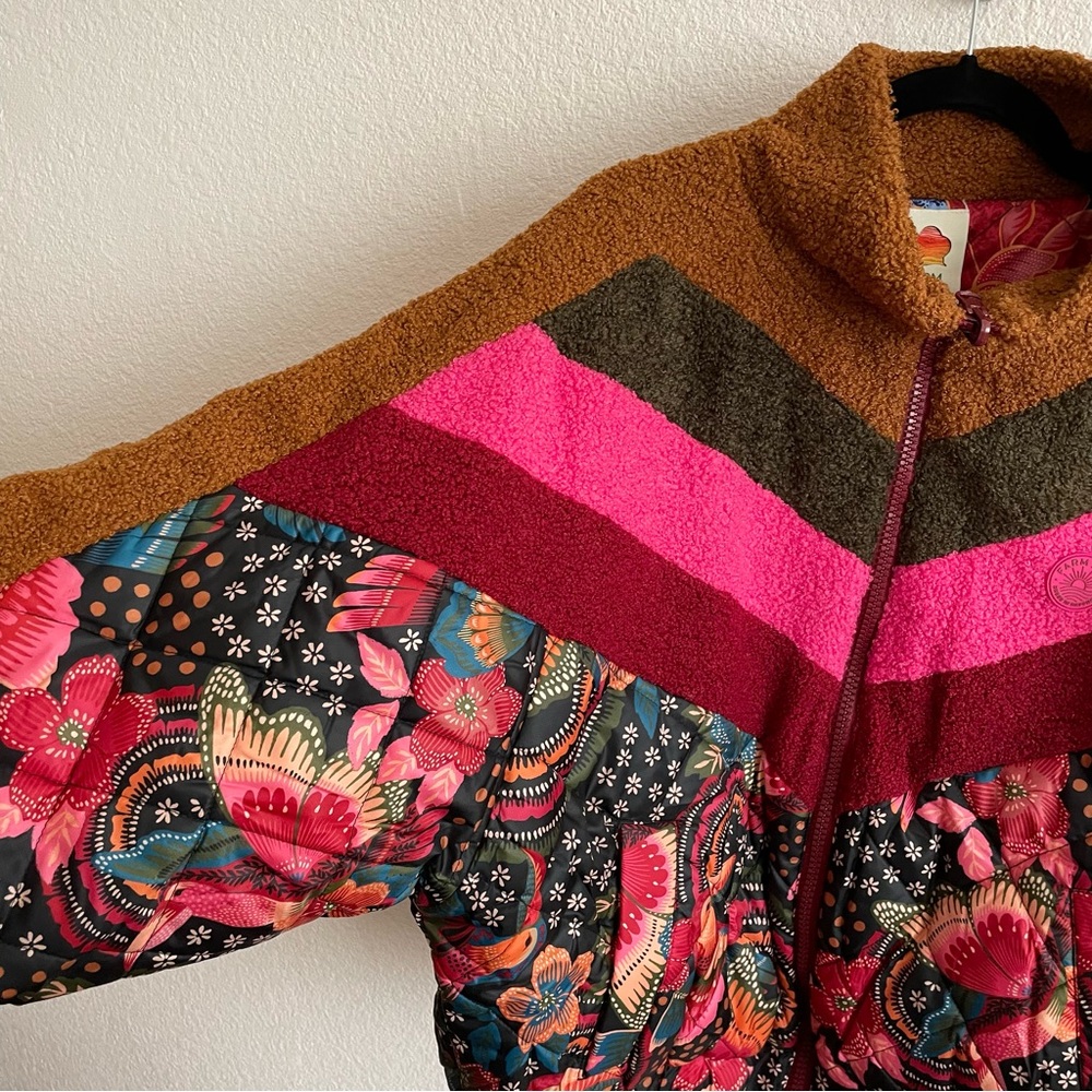 NWT FARM RIO Toucanfly Reversible Floral Print Quilted Puffer Jacket Size L - Picture 10 of 14
